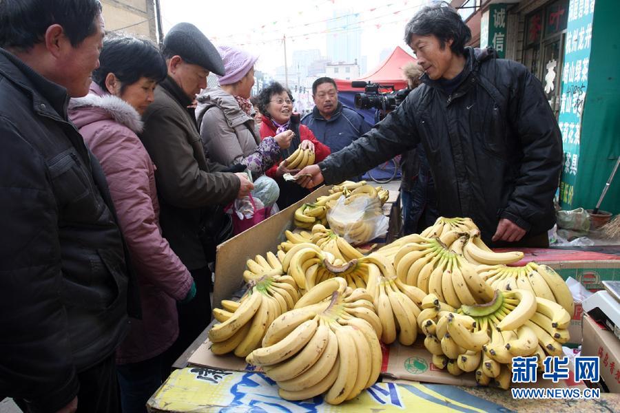 活雷锋就在我们身边