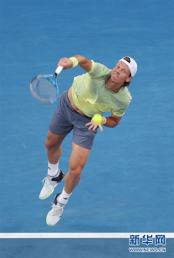 （体育）（3）网球——澳网：费德勒胜伯蒂奇晋级四强