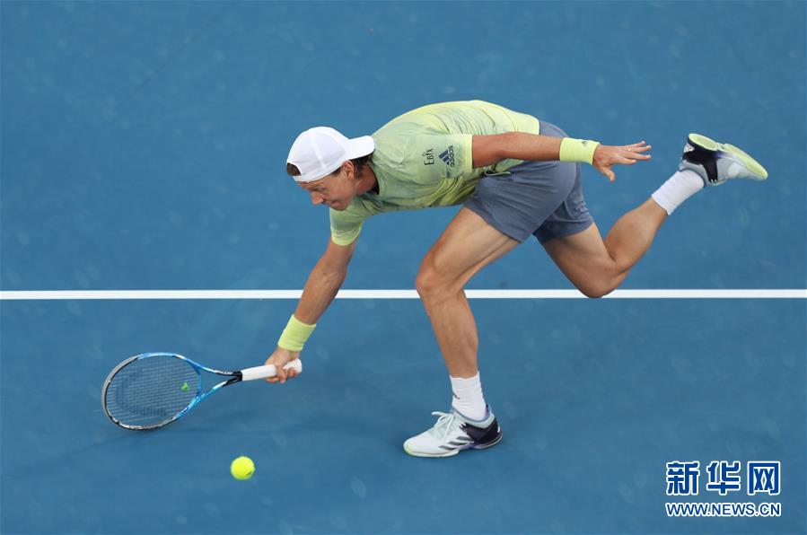 （体育）（4）网球——澳网：费德勒胜伯蒂奇晋级四强