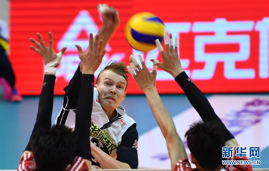 （体育）（3）排球——男排联赛：八一胜广东 