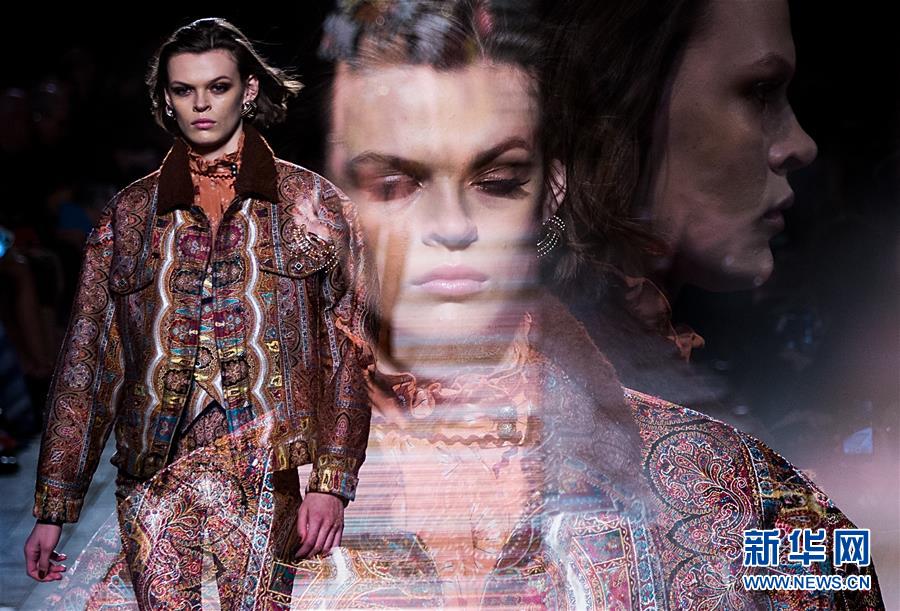 （国际）（3）米兰时装周：Etro发布秋冬女装新品