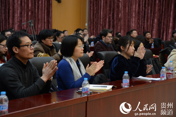 图为2018中国国际大数据产业博览会北京新闻发布会现场。（涂敏 摄）