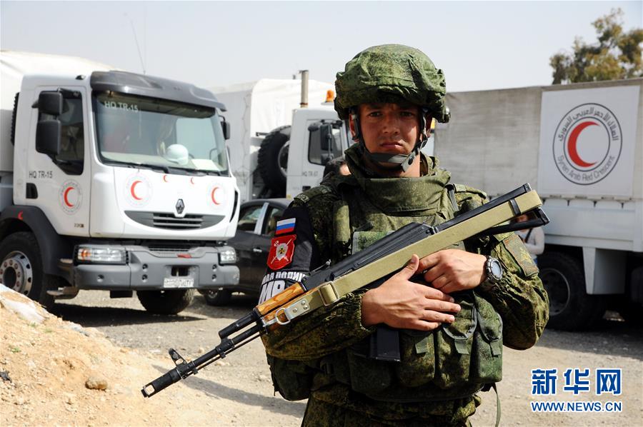 （国际）（2）人道主义救援物资进入叙利亚东古塔地区