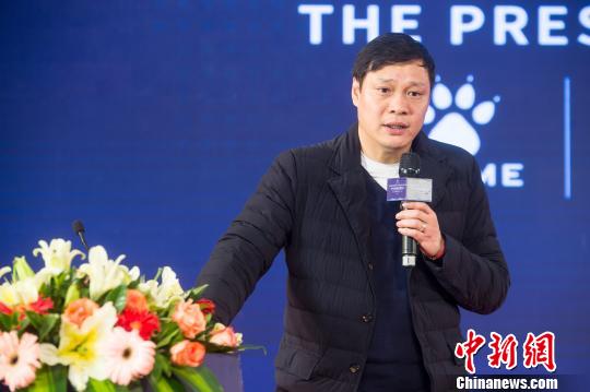 范志毅表示，目前中国传奇明星队已经组建了邵佳一、李伟峰、杨晨等队员。　李南轩 摄