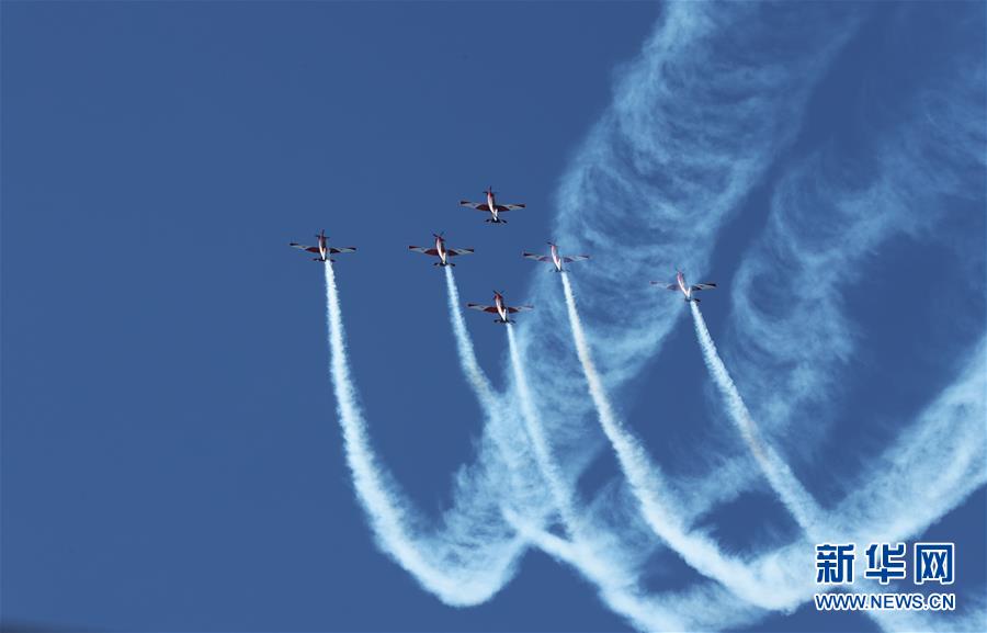 （体育）（9）赛车——多彩的F1比赛日