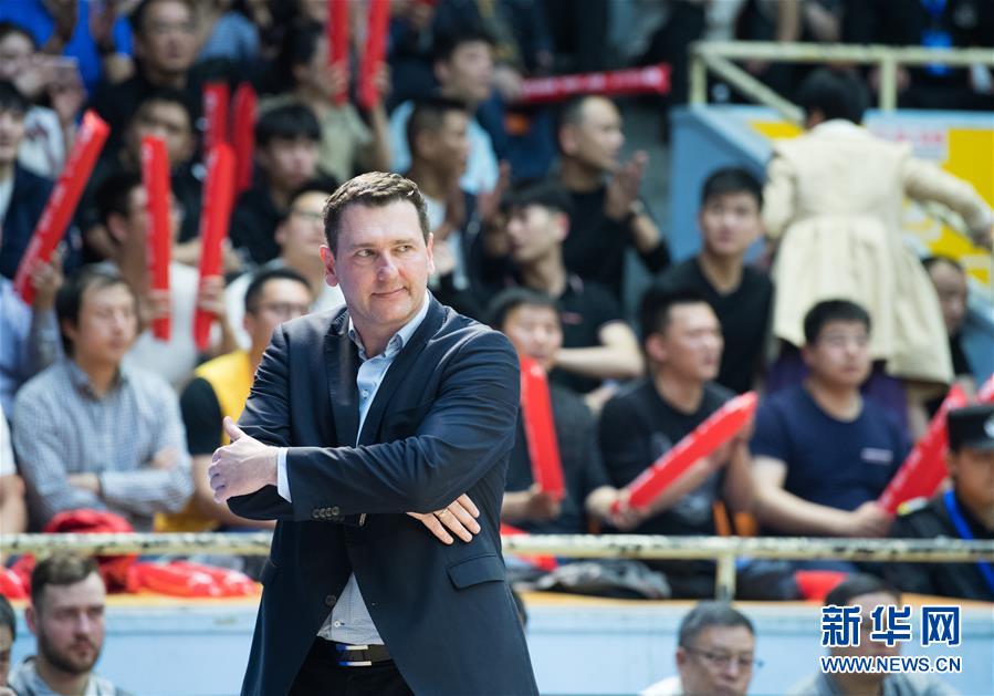 (体育)(1)篮球——CBA半决赛第六回合:浙江广厦迎战山东高速