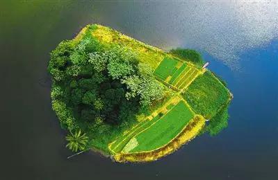 而立之年再出发——贺海南建省三十周年《三十年·颂》