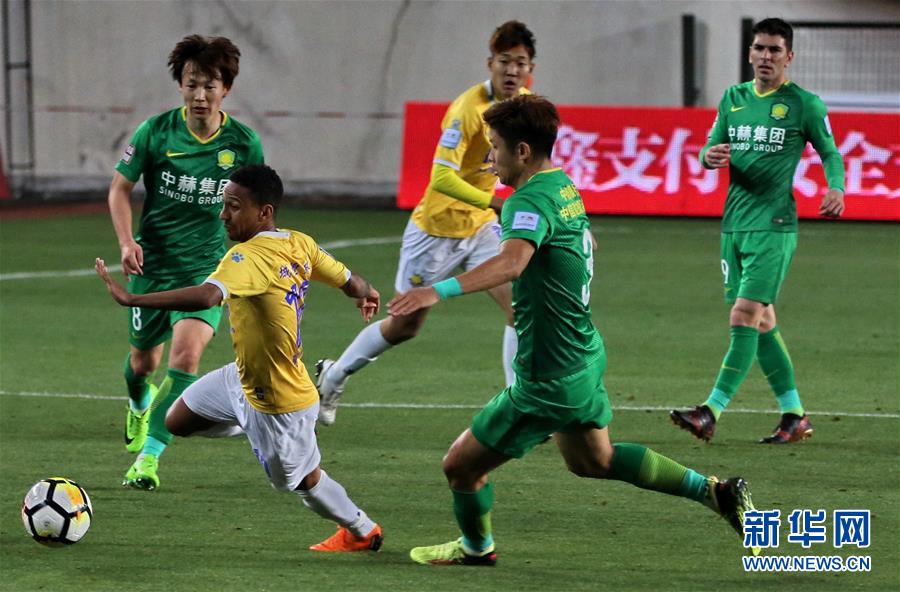 #（体育）（1）足球——足协杯：上海申鑫负北京国安