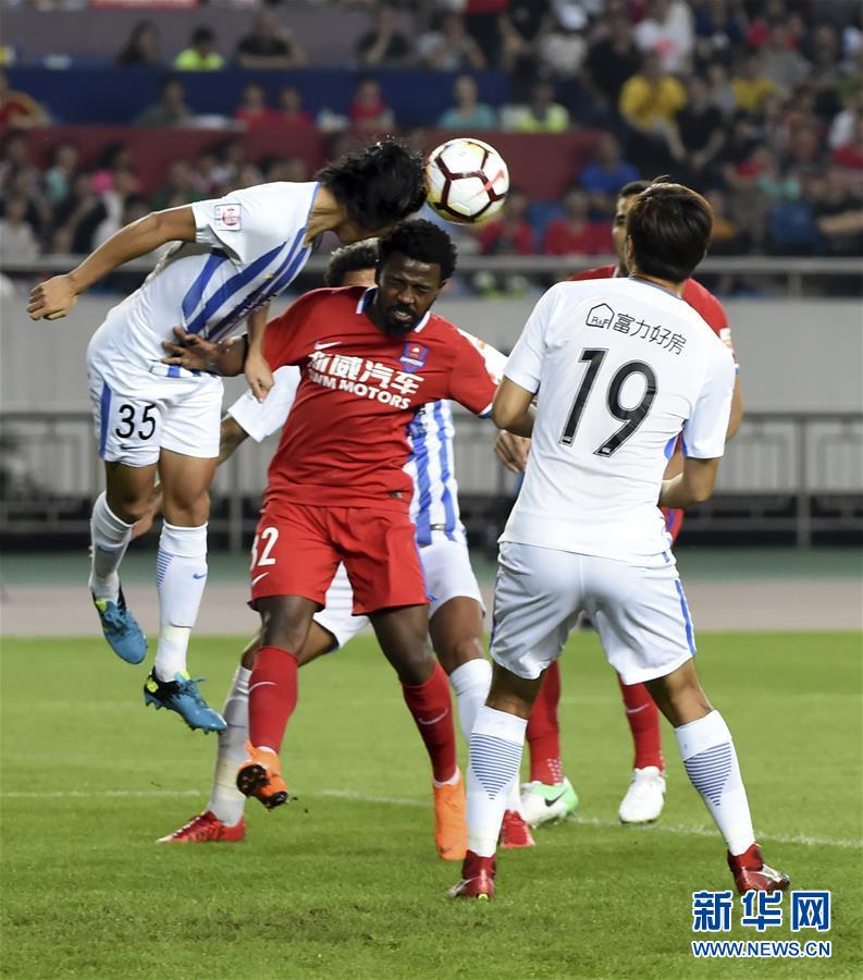 (体育)(3)足球——中超:重庆斯威不敌广州富力