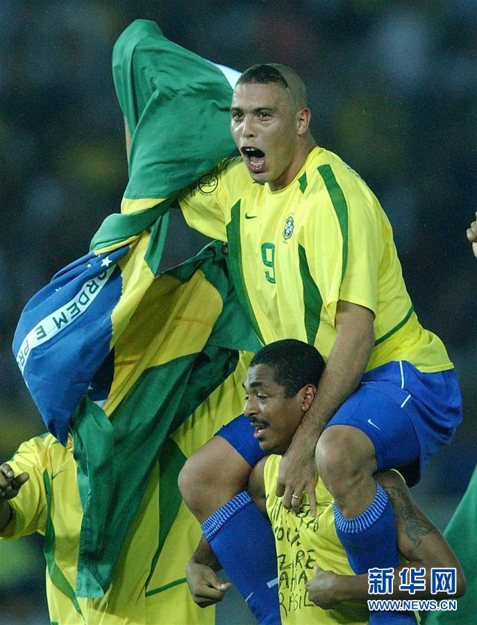 (体育·专题)(9)足球——世界杯经典瞬间回顾