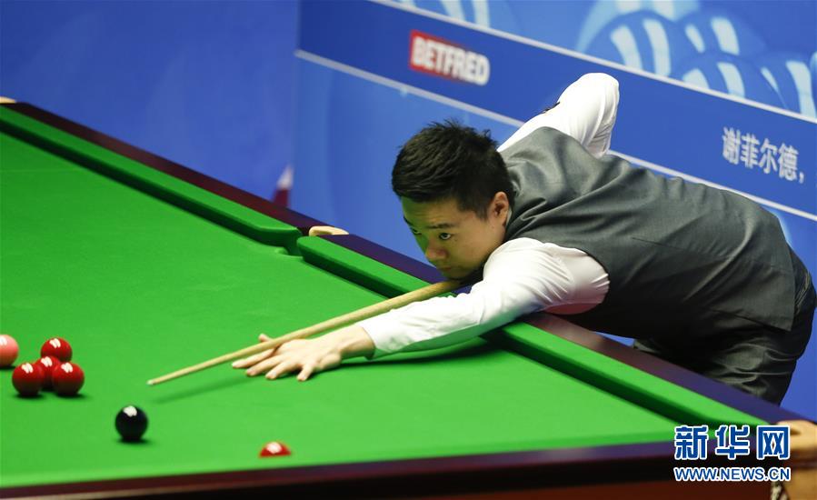 (体育)(6)斯诺克——世锦赛:丁俊晖晋级八强