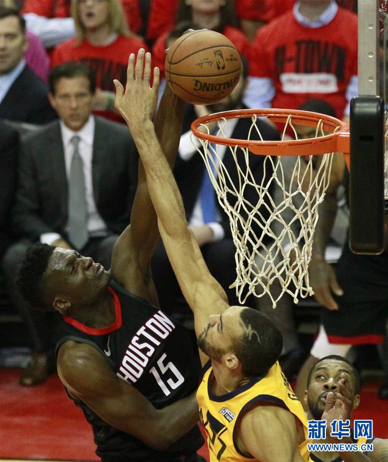 (体育)(3)篮球——NBA西部半决赛:火箭首场取胜