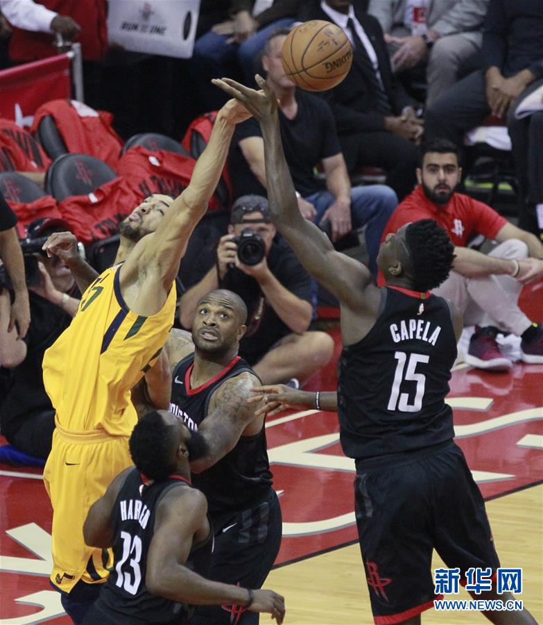 (体育)(8)篮球——NBA西部半决赛:火箭首场取胜