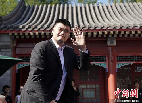 <a target='_blank' href='http://www.chinanews.com/'><p align=