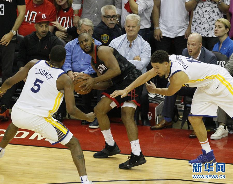 (体育)(11)篮球——NBA西部决赛第一场:勇士战胜火箭