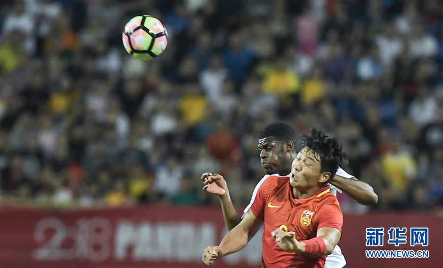 （体育）（5）足球——国际青年足球锦标赛：中国胜英格兰