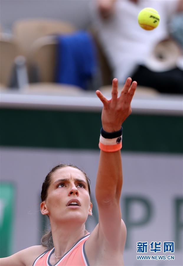 （体育）（2）网球——法网：佩特科维奇胜梅拉德诺维奇