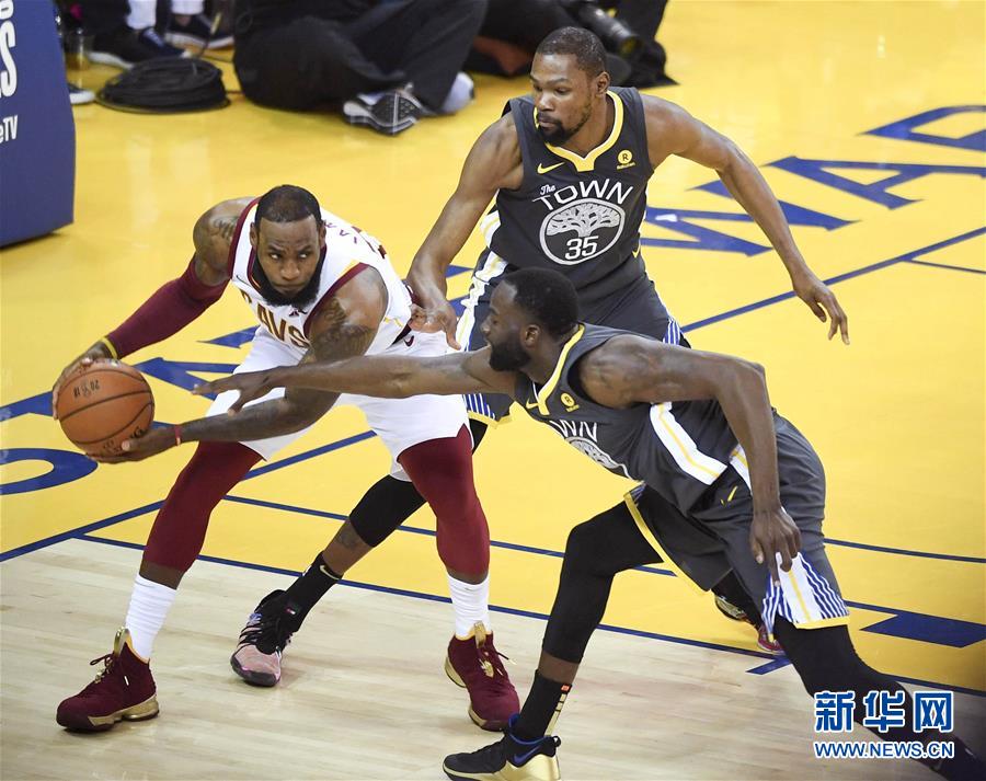 （体育）（7）篮球——NBA总决赛第二场：勇士胜骑士