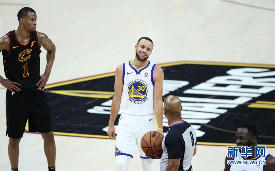 (体育)(3)篮球——NBA总决赛第三场:勇士胜骑士