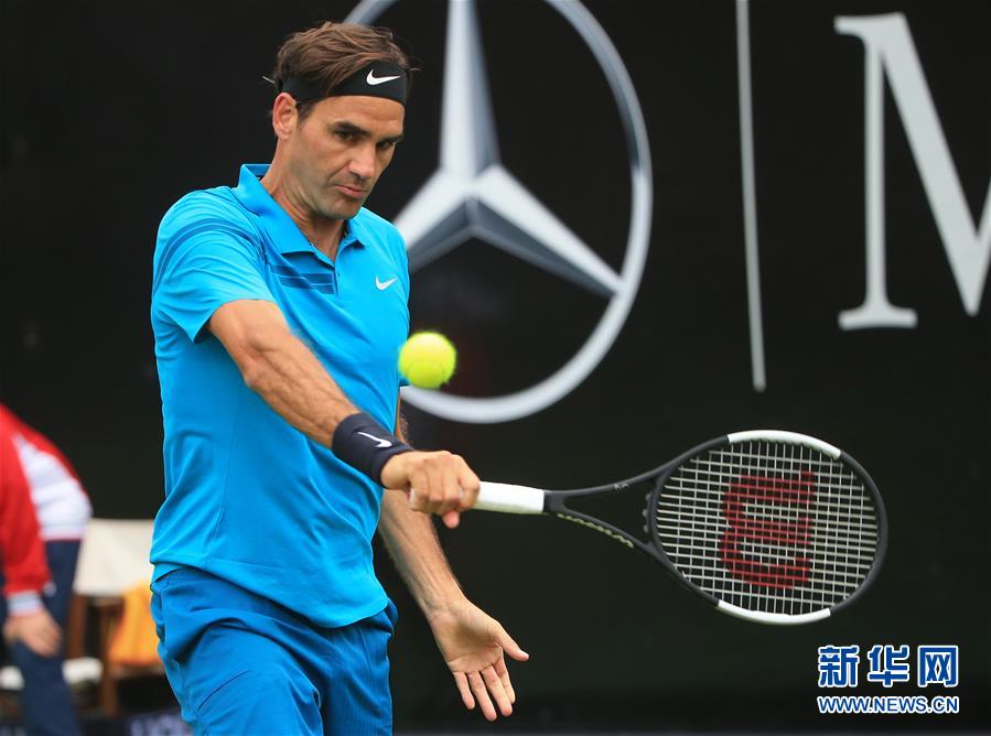 （体育）（2）网球——梅赛德斯杯：费德勒晋级八强