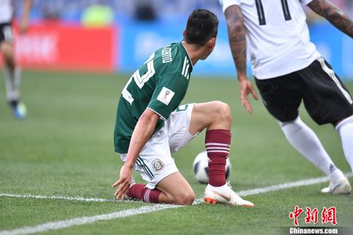 虽然年仅22岁，但洛萨诺在世界杯前就已为墨西哥队出场29次，并已经打入7球。 <a target=&apos;_blank&apos; href=&apos;http://www.chinanews.com/&apos;><p align=