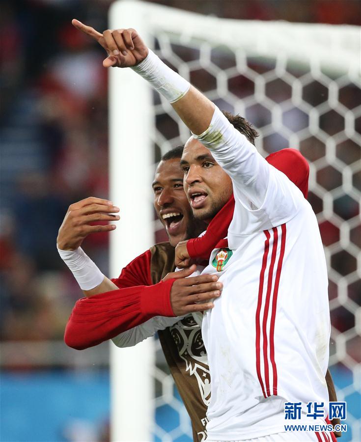 （世界杯）（5）足球——B组：摩洛哥队恩尼西里进球