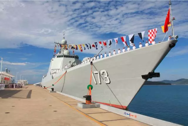 16年前首次环球航行，如今TA遨游四海！