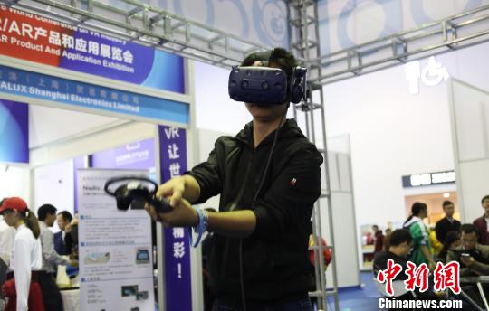 中国VR新一轮浪潮路在何方？专家称需2至5年进入复苏期