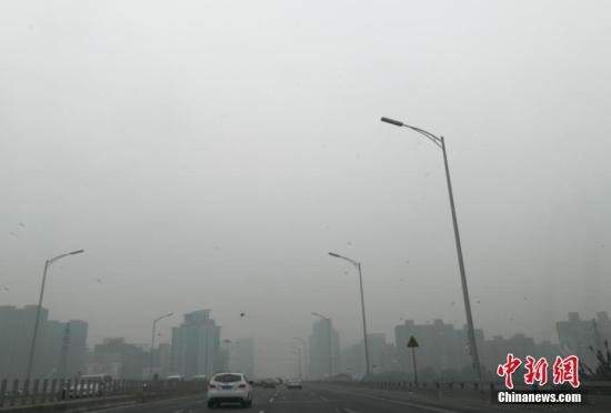 中国79个城市发布空气重污染预警