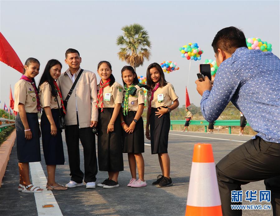 （国际）（5）中企投资建设的柬埔寨金港高速正式开工