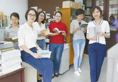 中华书局越来越多年轻人开始挑大梁 为古籍整理出版贡献力量