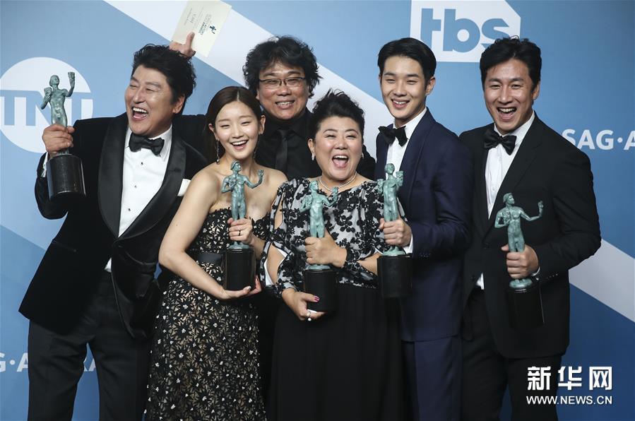 韩国影片《寄生虫》称雄美国影视演员协会奖