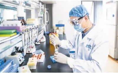 中国力促新冠疫苗研发国际合作（专家解读）