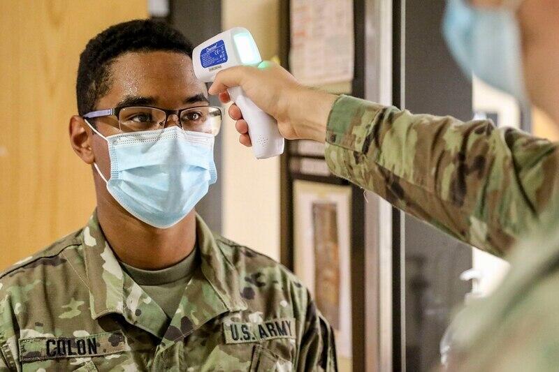 美军部队累计已有2.3万人感染新冠 发病率持续上升