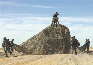 大漠深处起风雷——第75集团军某旅炮兵营实弹演练考核掠影