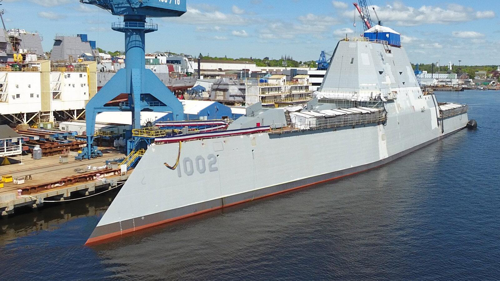 “万吨大驱”造船厂罢工一个多月 美国海军近期灾祸连连