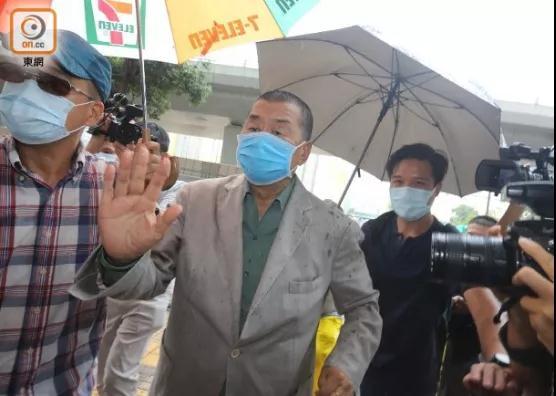 黎智英被判刑事恐吓罪罪名不成立，香港法律界人士促律政司14天内上诉