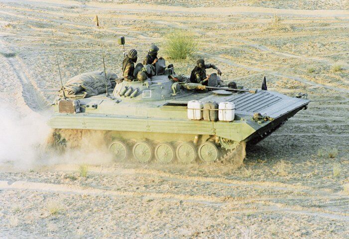 印度陆军计划升级811辆步兵战车 要求至少40%零部件来自本土