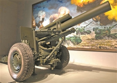 志愿军缴获的美制M1式155毫米榴弹炮反戈一击的“霹雳火”