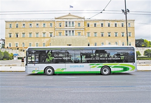 “中国造”电动公交车驶上希腊街头