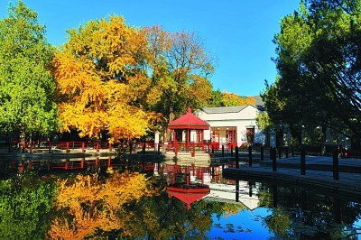 秋日的香山双清别墅全貌 北京市香山公园管理处提供