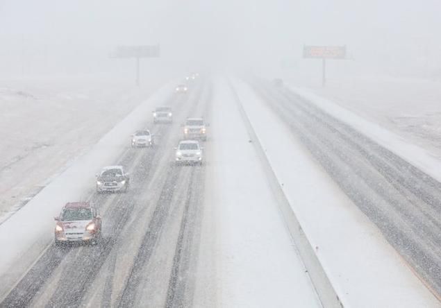 历史性冬季风暴袭击美国得州 已发生严重连环车祸