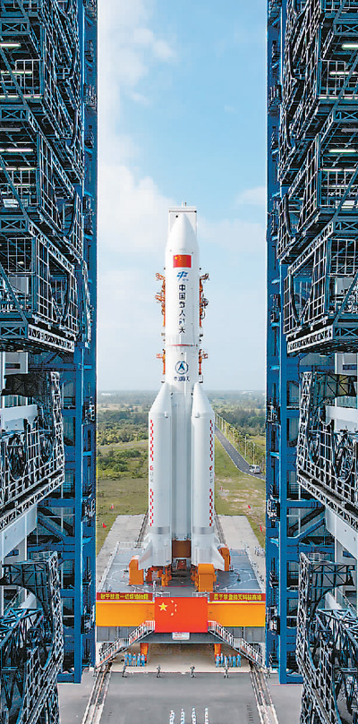 “长五B”运载火箭首次执行应用性发射任务揭秘空间站舱段“专属座驾”