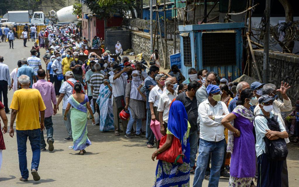 印度：疫苗供应不足 接种计划受到影响