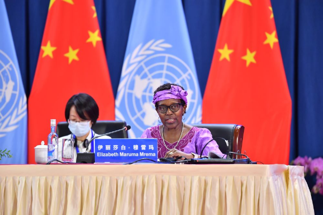 联合国《生物多样性公约》秘书处执行秘书伊丽莎白·穆雷玛：中国举办的COP15“达到所有预期”