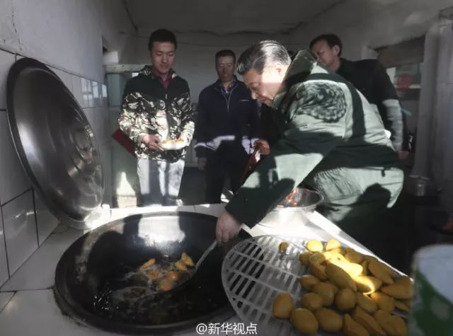 习近平诠释的这则“恒等式”,引爆最强掌声潮!