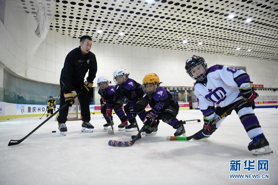 重庆hockey王子冰球队图片